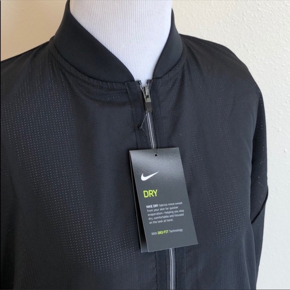 NEW Nike Flex Bliss black Training Jacket windbreaker - Picture 8 of 8